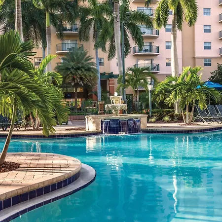 Wyndham Palm-Aire Studio Apartment With Resort Access